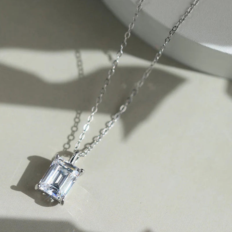 France Necklace