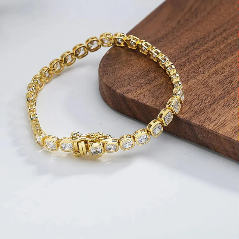 San Marino Tennis Bracelet