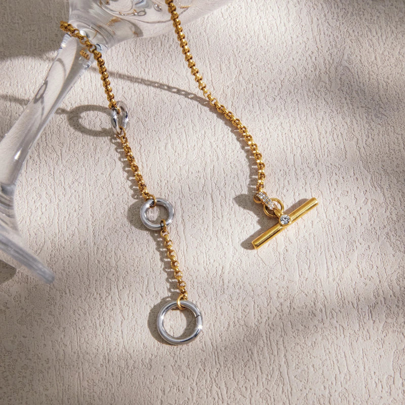 Cyndi T-Bar Necklace