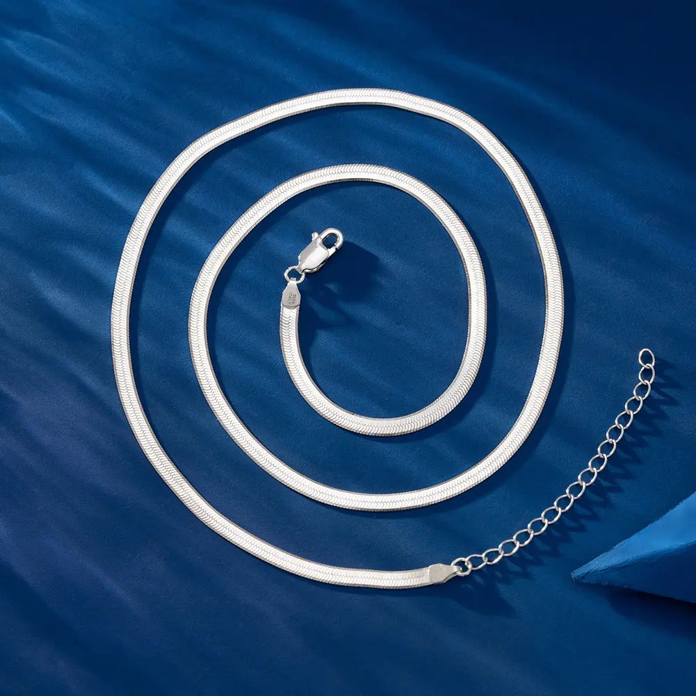 Anne Necklace