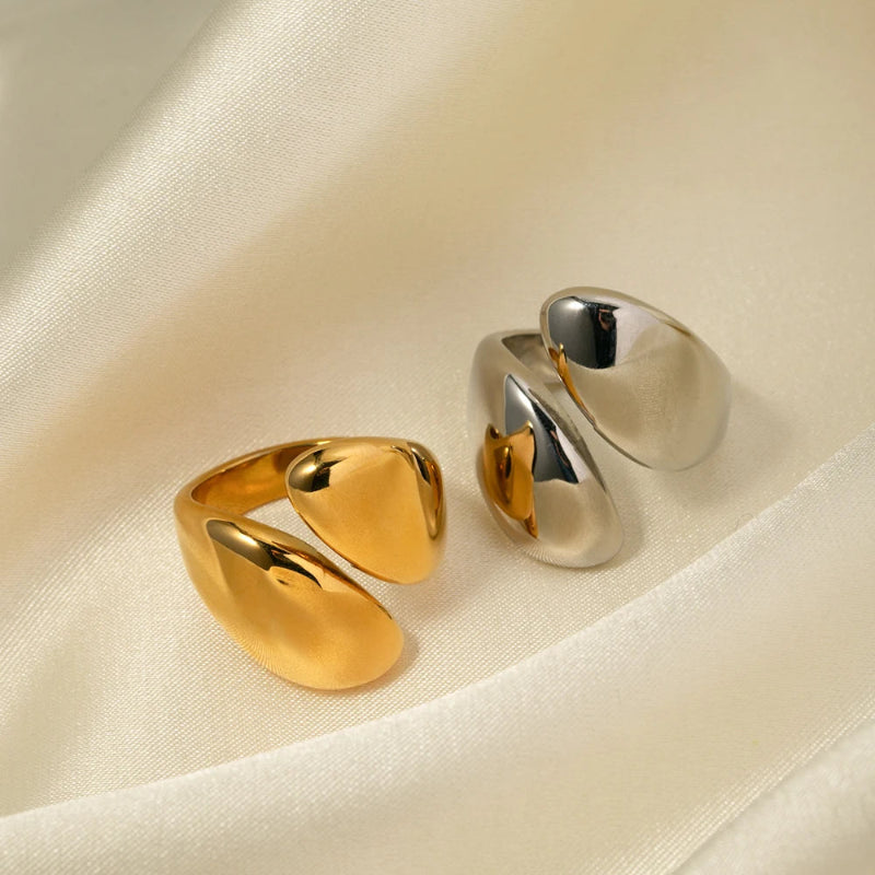 Lorraine Ring