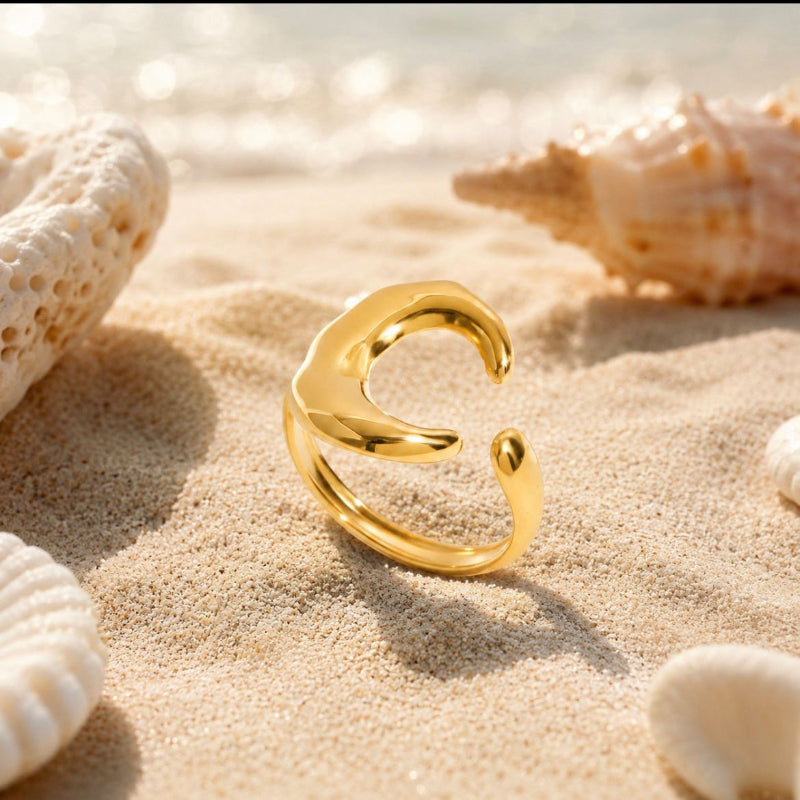 Lunara Ring